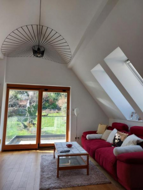 Garden view central apartment Zagreb